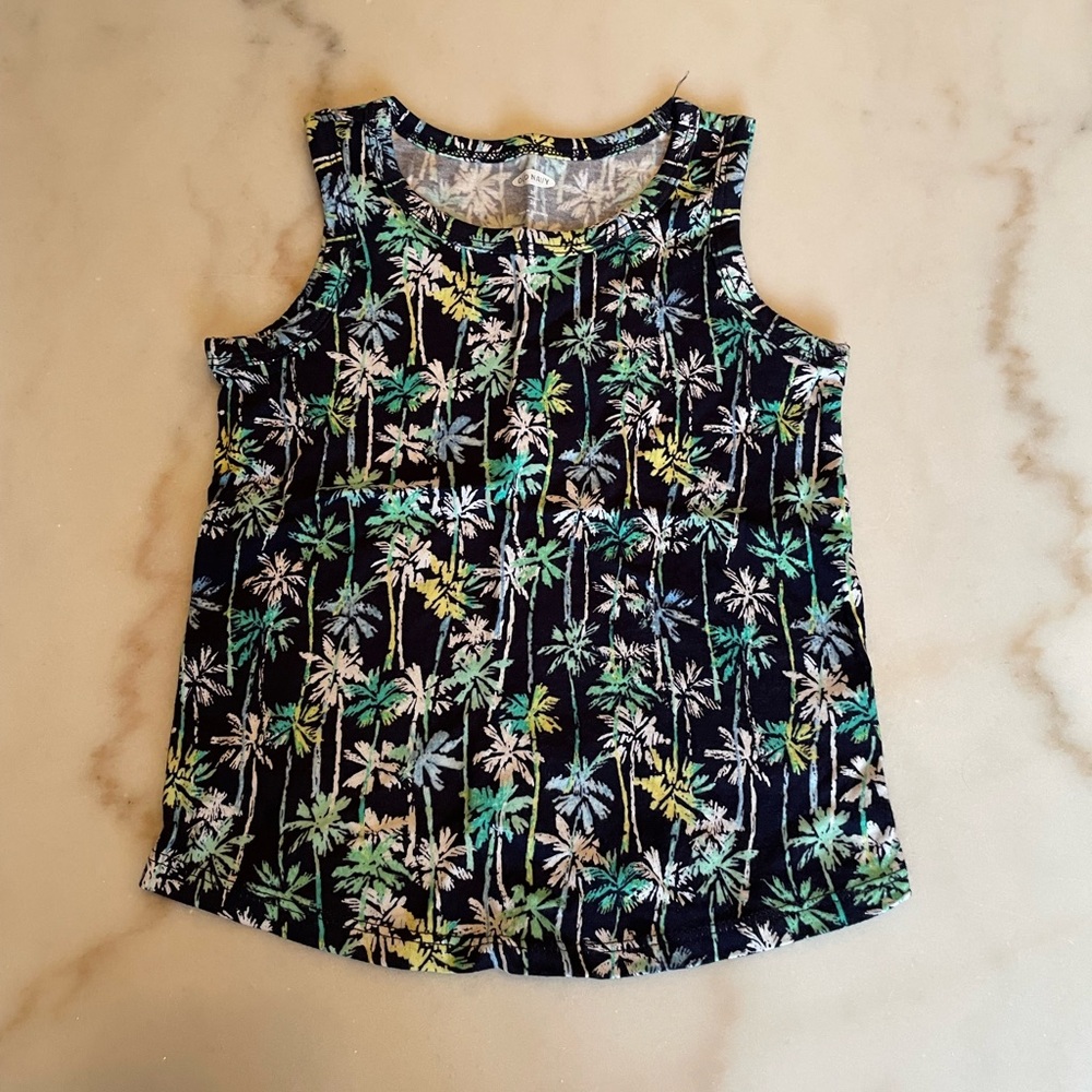 🌸4/$15 Old Navy Navy Tank Top with Green & Yellow Palm Print